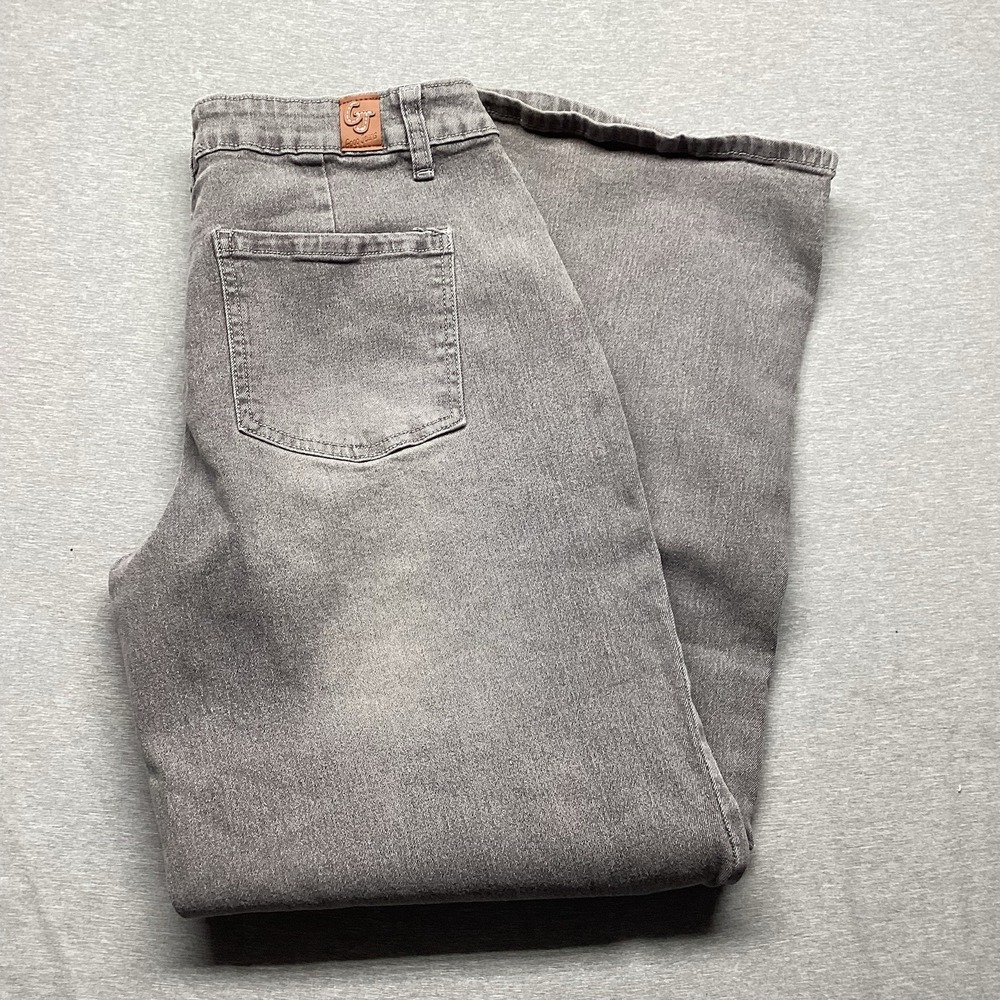 GOGO Jeans Women's Wide Leg Size 9/29 Gray Faded Denim